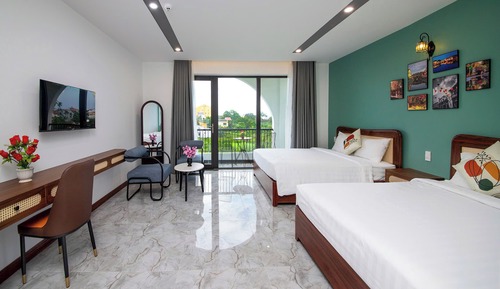 Habitación cuádruple familiar, balcón, vistas al jardín