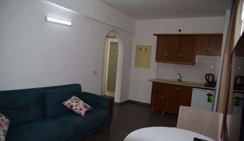 Apartamento básico, balcón, vistas a la ciudad