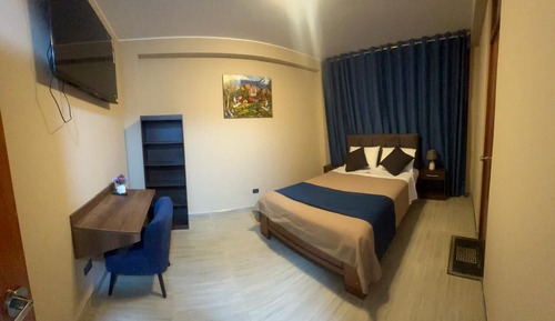 Deluxe Room, Non Smoking, Private Bathroom
