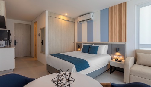 Apartaestudio con Jacuzzi