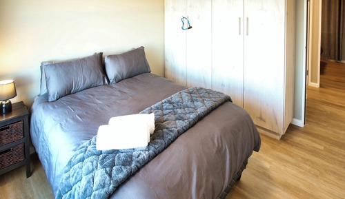 Apartamento familiar, balcón, vistas a la bahía