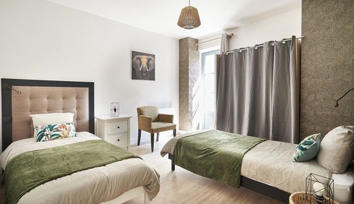 Apartamento de lujo, balcón, vistas a la ciudad