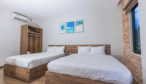 Dormitorio compartido Premier, balcón