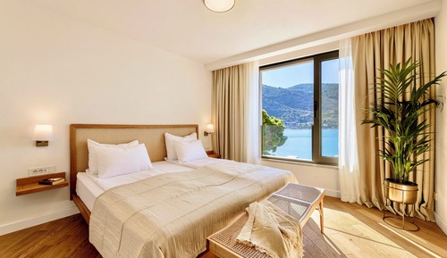 Villa exclusiva, 4 habitaciones, piscina privada, vistas al mar