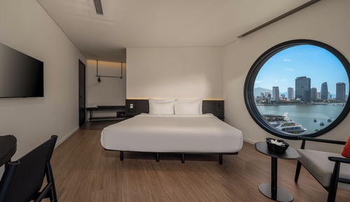 Habitación Deluxe con 1 cama doble o 2 individuales, vistas al río