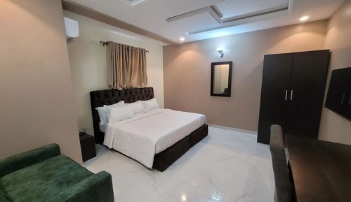 Deluxe Room, Courtyard View