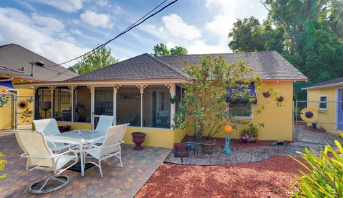 Casa (2 Bedrooms)