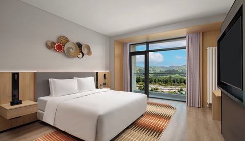 Suite, 1 cama de matrimonio grande, balcón (Grassland View)