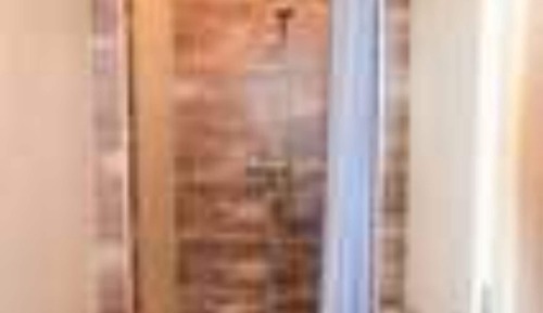 Apartamento (One Bedroom Apartment with Balcony)