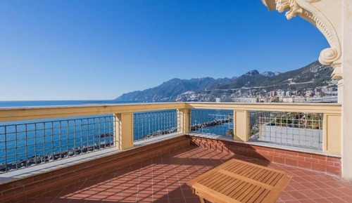 Apartamento, vistas al mar