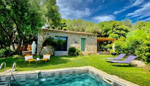 Standard Villa, Patio, Garden View