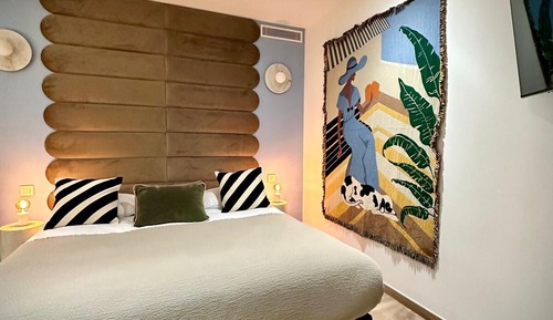 Deluxe Room, Patio, Garden View