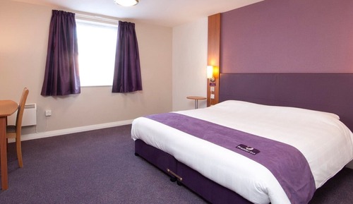 Standard Double Room, Accessible Bathtub