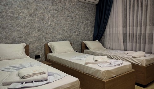 Habitación triple Confort