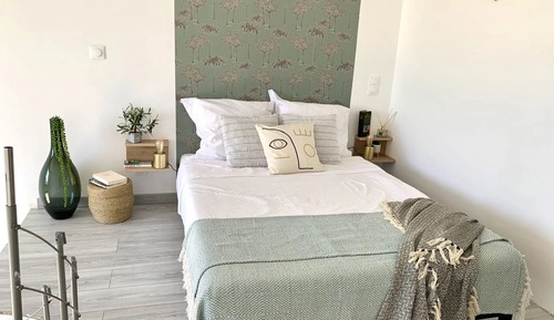 Apartamento económico, patio, vistas al jardín