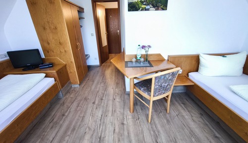 Habitación con 1 cama doble o 2 individuales