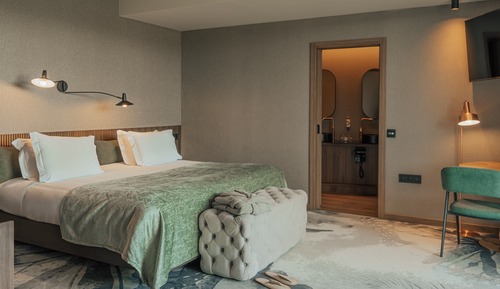 Suite superior, terraza, vistas al jardín