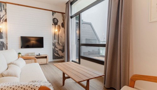 Apartamento, vistas al mar