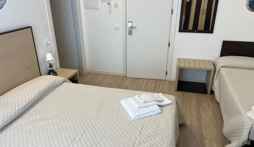 Comfort Triple Room, Non Smoking, Balcony