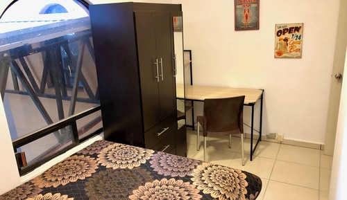 Habitación estándar doble, baño compartido