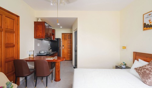 Estudio estándar, vistas al jardín