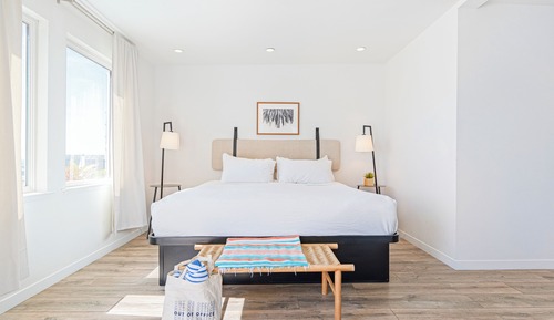Estudio, 1 cama de matrimonio grande