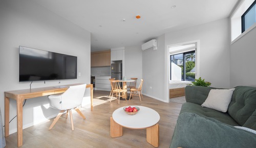 Apartamento básico, balcón