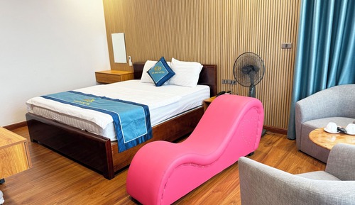 Luxury Double Room Single Use, City View