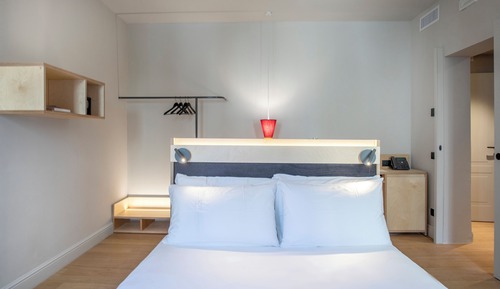Suite, balcón, vistas al jardín
