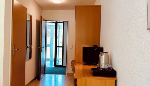 Habitación triple, vistas a la montaña
