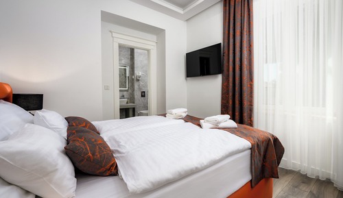 Habitación básica doble, vistas a la ciudad