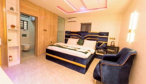 Economy Room, Balcony, City View
