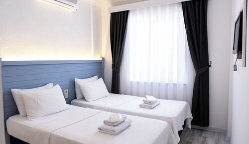 Standard Suite, City View