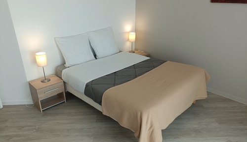 Double Bed Studio