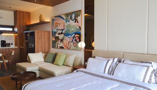 Estudio Confort, 1 cama de matrimonio grande, vistas a la piscina