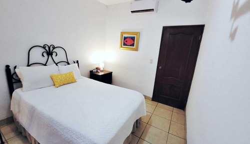 Habitación Confort doble, vistas al jardín