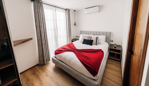 Habitación clásica, 1 cama de matrimonio, balcón