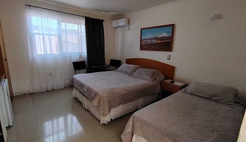 Habitación triple estándar, vistas a la ciudad
