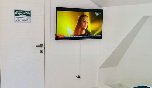 Suite, 1 cama de matrimonio grande, baño privado