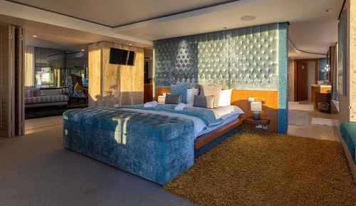 Habitación, 1 cama de matrimonio grande, balcón, vistas al mar