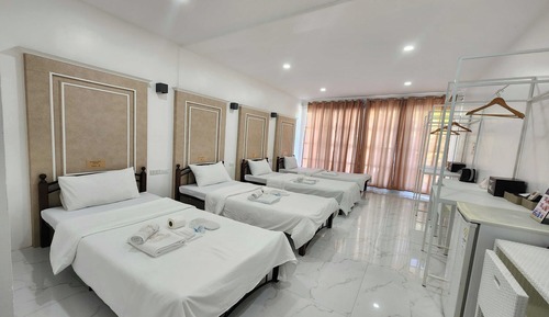 Dormitorio compartido, solo para mujeres
