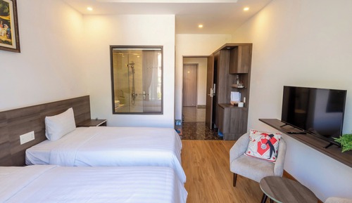 Deluxe Twin Room, Balcony, Mountain View