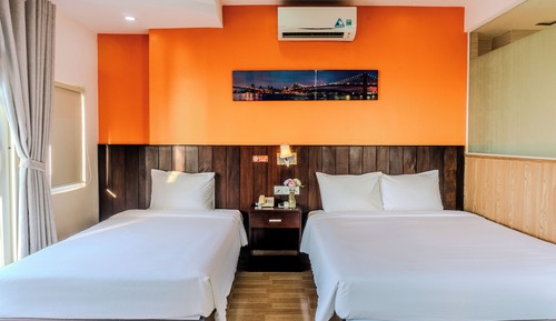Habitación triple Deluxe, balcón, vistas al mar