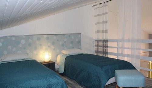 Apartamento familiar, vistas al jardín