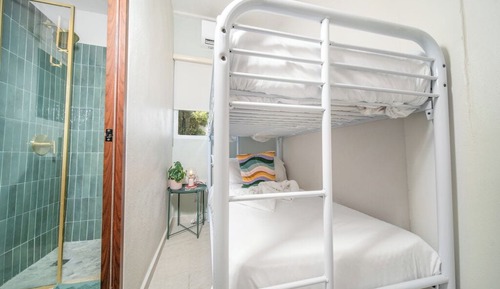 Habitación clásica con 2 camas individuales
