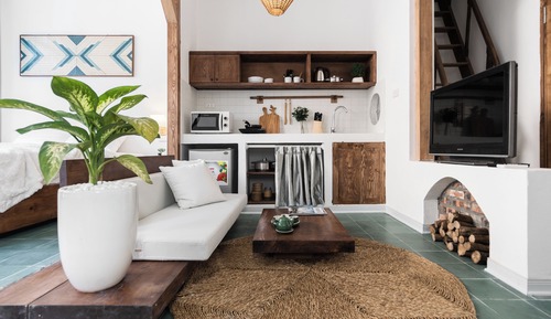 Apartamento básico, balcón, vistas a la ciudad