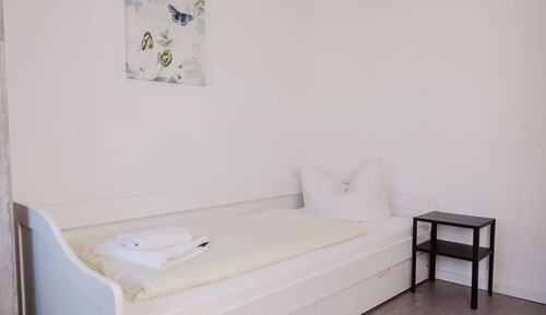Apartamento, balcón, vistas al patio