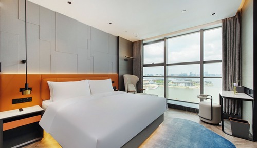 Habitación Deluxe, 1 cama de matrimonio grande, vistas al lago