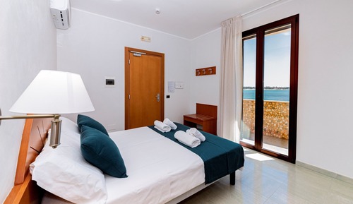 Habitación estándar doble, balcón, vistas al mar