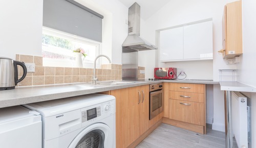 Apartamento de lujo, cocina, vistas al jardín
